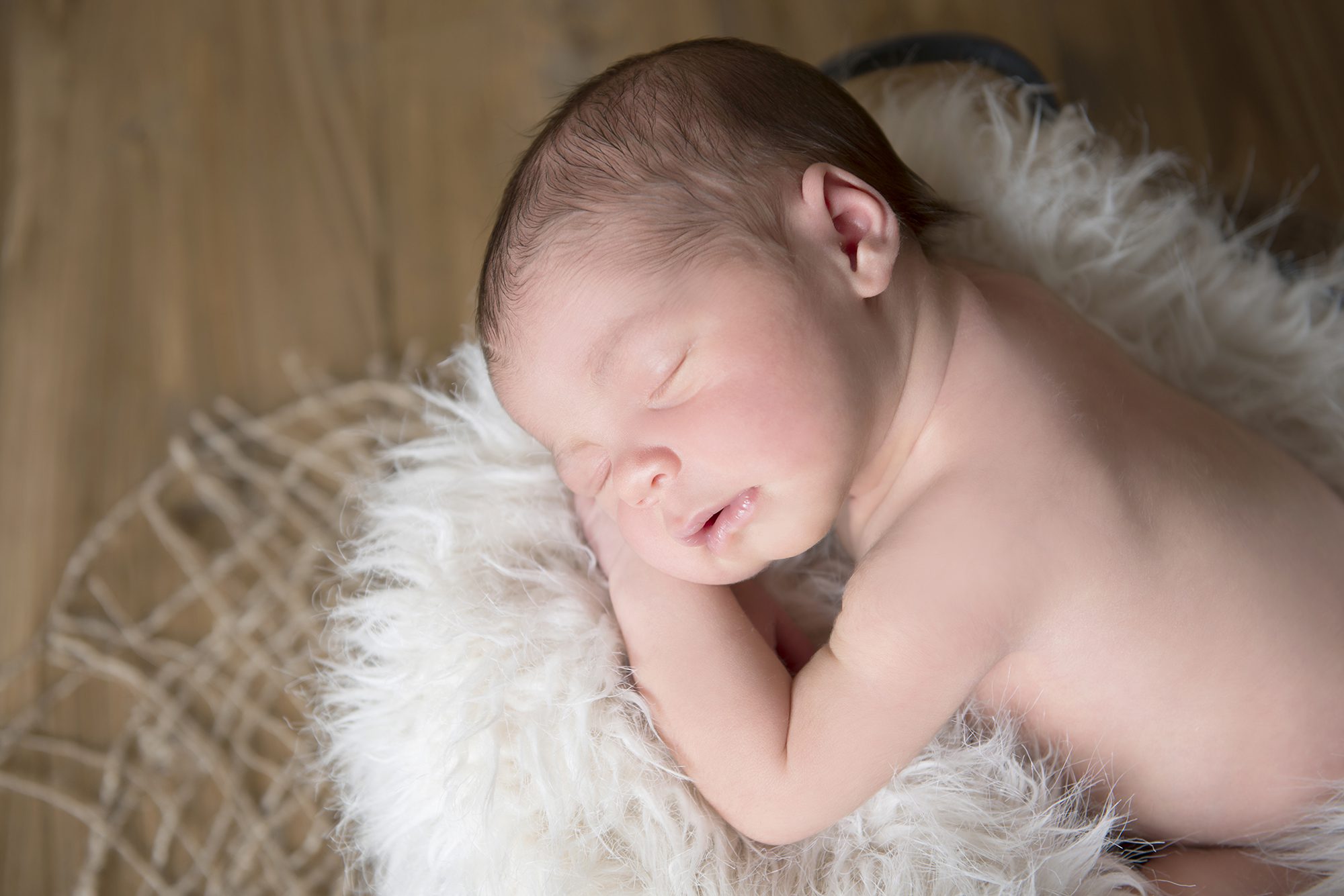 baby sleeping by newborn photographer Twyford