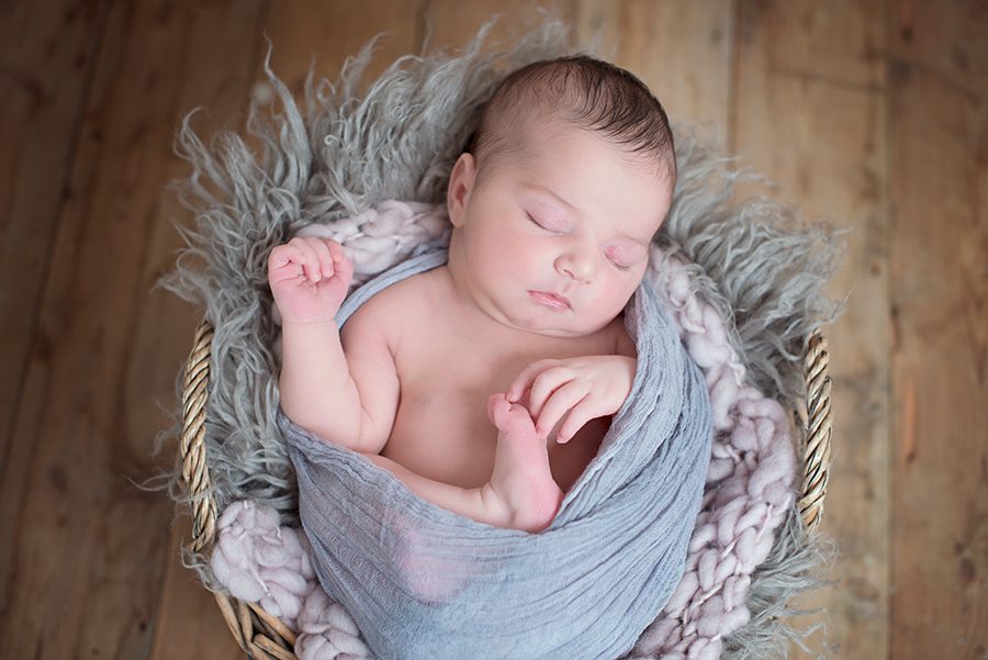 Beautiful newborn photography in Reading, Berkshire